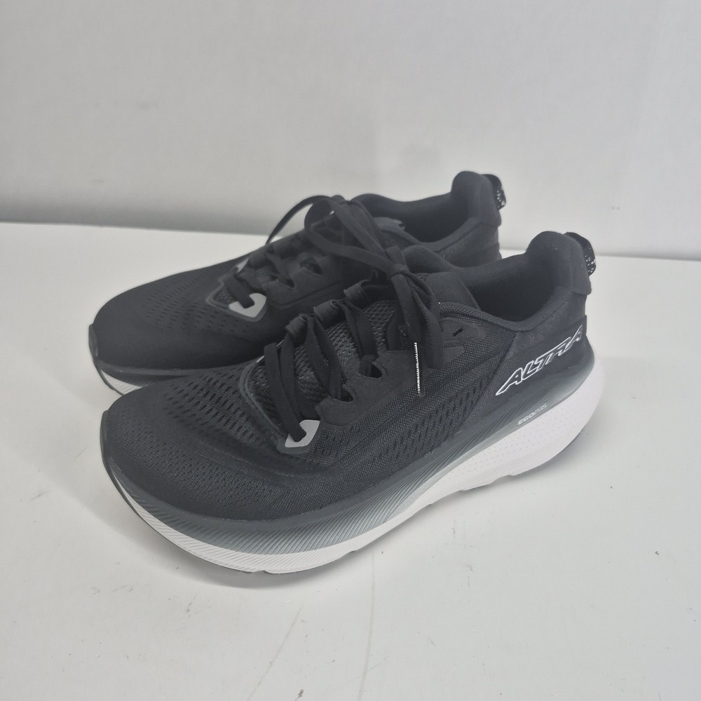 Altra FWD VIA 2 Shoes Women's Size 7 Black White Road Running Athletic Sneaker